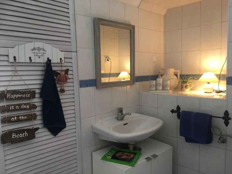 100 Qm Ferienwohnung Am Heiligen Brunnen Кведлинбург Экстерьер фото