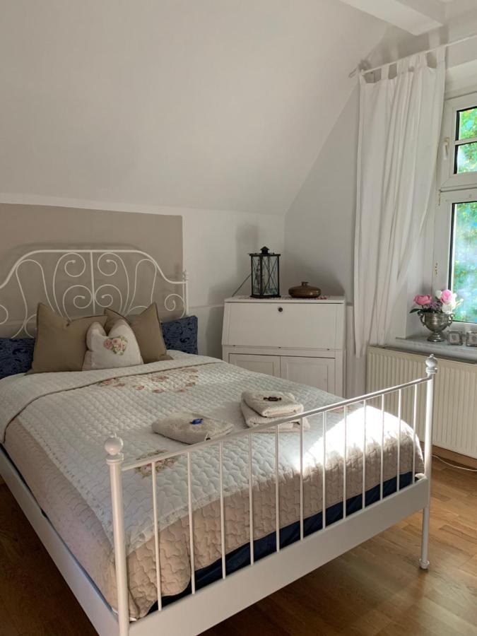 100 Qm Ferienwohnung Am Heiligen Brunnen Кведлинбург Экстерьер фото